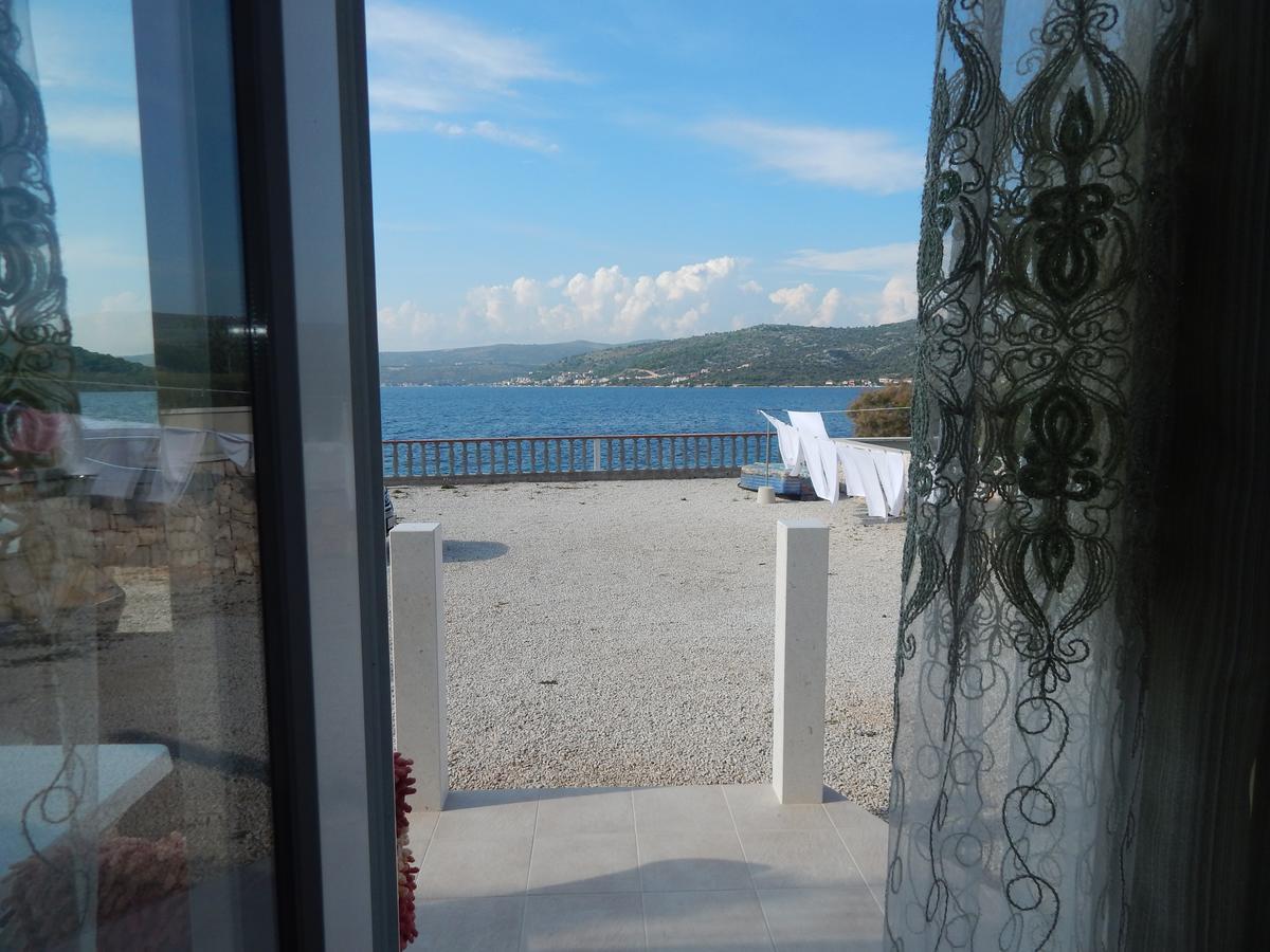 Vila Matej Ražanj Esterno foto